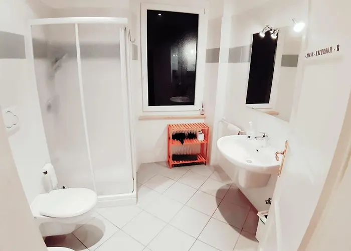 לינה וארוחת בוקר Lupin טרנטו